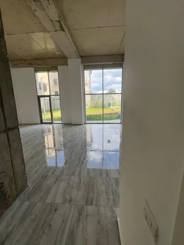 Foto e Ambient biznesi me qera Siri Kodra, Bulevardi i Ri, Tiranë