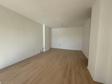 Foto e Apartment në shitje Ish Fusha Aviacionit, Tiranë