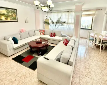 Foto e Apartment me qera Pallati me Shigjeta, Rruga e Kavajes, Tiranë