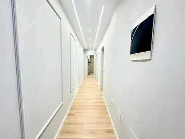 Foto e Apartment në shitje Myslym Shyri, Him Kolli, Tiranë