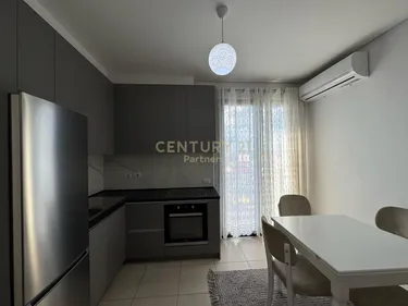 Foto e Apartment me qera Rruga e Kavajes, Tiranë