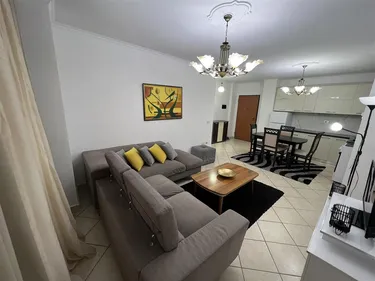 Foto e Apartment me qera Komuna e Parisit, Tiranë