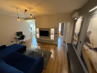Foto e Apartment me qera Komuna e Parisit, Tiranë