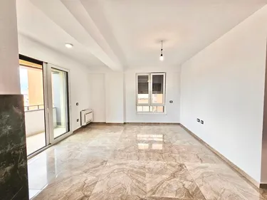 Foto e Apartment me qera Tregu Cam, Rruga e Kavajes, Tiranë