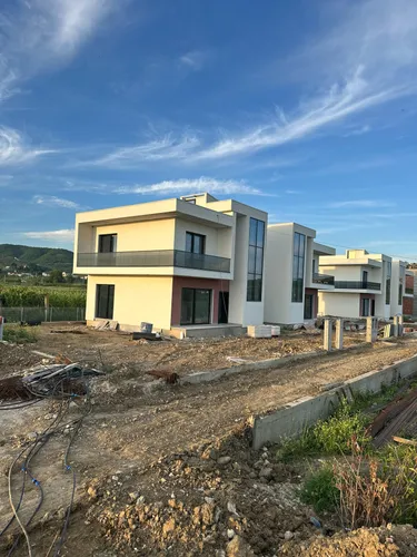 Foto e Vilë në shitje Gjiri i Lalzit, Durrës