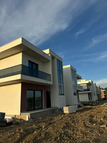 Foto e Vilë në shitje Gjiri i Lalzit, Durrës