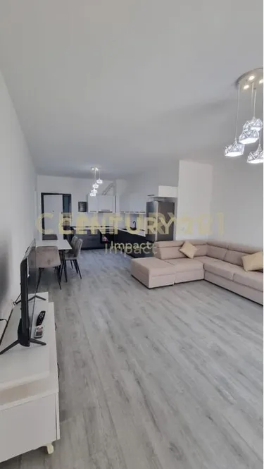 Foto e Apartment me qera Rruga 5 Maji, Tiranë