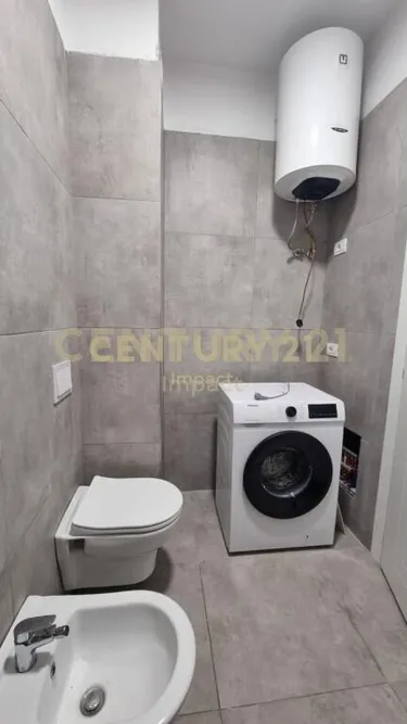 Foto e Apartment me qera Rruga 5 Maji, Tiranë