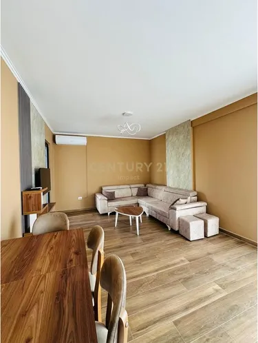 Foto e Apartment me qera Kompleksi Arlis Farmacia 10, Tiranë