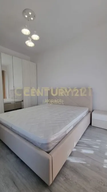 Foto e Apartment me qera Rruga 5 Maji, Tiranë