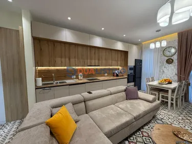 Foto e Apartment me qera Rruga Ferit Xhajko, Tiranë