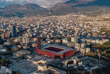 Foto e Ambient biznesi në shitje Rruga e Elbasanit, Tiranë