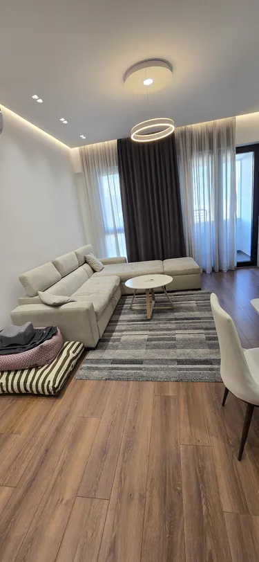 Foto e Apartment me qera Kompleksi Square 21, Rruga e Kavajes, Tiranë