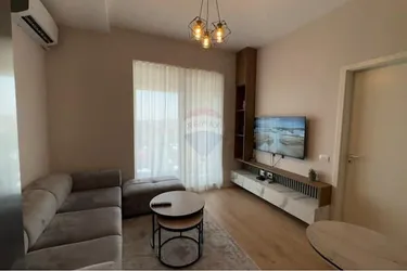 Foto e penthouse me qera Siri Kodra, Tiranë