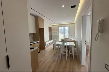 Foto e Apartment me qera Rruga Hamdi Sulcebe, 5 Maji, Tiranë