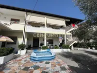 Ish- Keneta - photos of  for House