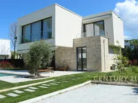 Gjiri i Lalzit - photos of  for Vila
