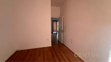 Foto e Apartment me qera Ish Parku, Tiranë