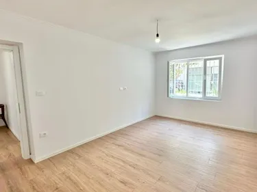 Photo of Apartment for sale Varri i Bamit, Rruga Xhanfize Keko, Tiranë