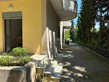 Foto e studio në shitje Plazh Iliria, Durrës