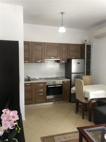 Foto e Apartment me qera Xhamllik, Rruga Xhanfize Keko, Tiranë