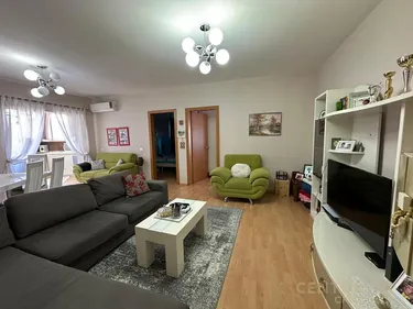 Foto e Apartment në shitje Komuna e Parisit, Rruga Liman Kaba, Tiranë