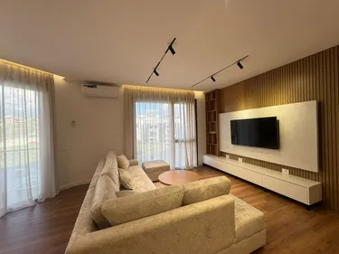 Foto e penthouse me qera Liqeni i Thate, Tiranë