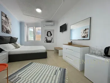 Foto e studio në shitje Shkembi Kavajes, Golem, Durrës