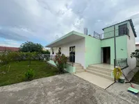Ish Kenet - photos of  for House