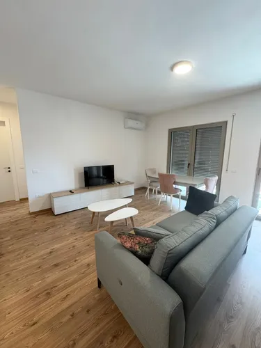 Foto e Apartment me qera Kompleksi Delijorgji, Rruga e Kavajes, Tiranë