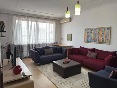 Foto e Apartment me qera Bllok, Tiranë