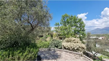 Foto e Tokë në shitje Prane Teg, Tiranë