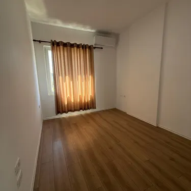 Foto e Apartment me qera Square 21, Tiranë