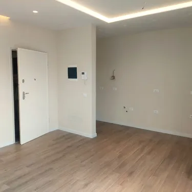 Foto e Ambient biznesi me qera Komuna e Parisit, Altana Residence, Tiranë