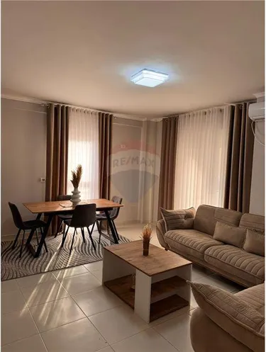 Foto e Apartment me qera Qender, Rruga Hysen Haxhi Dalliu, Tiranë
