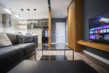 Foto e penthouse me qera Qender, Piazza Scanderbeg, Tiranë