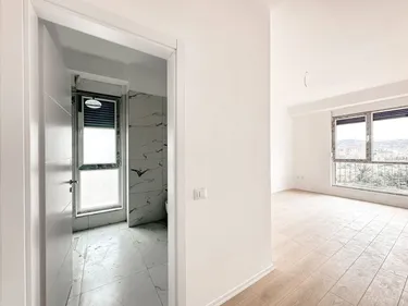 Foto e Apartment në shitje Ish Fusha Aviacionit, Tiranë
