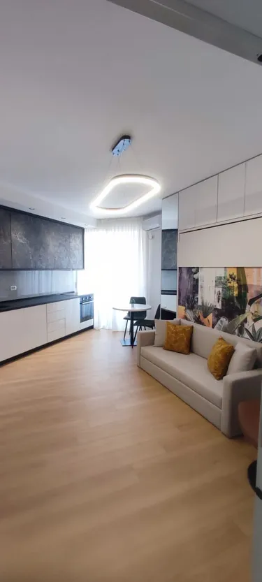 Foto e Apartment në shitje Komuna e Parisit, Tiranë