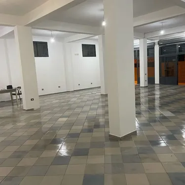 Foto e Ambient biznesi me qera Prane Shkolles “ Halim Xhelo “ Vlore, Prane Shkolles “halim Xhelo” Vlore, Vlorë