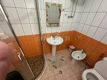Foto e studio në shitje Shkembi Kavajes, Durrës