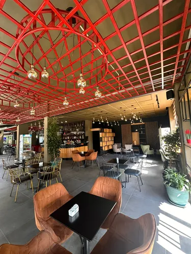 Foto e Ambient biznesi me qera Fresk mbi Restorant Fresku, Rruga e Dajtit, Tiranë