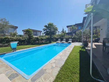 Foto e Vilë në shitje Gjiri i Lalezit, Durrës