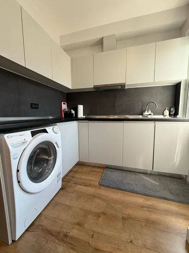 Foto e Apartment me qera Komuna Parisit, Lulishtja, Tiranë