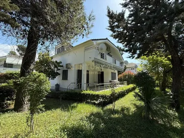 Foto e Vilë në shitje Golem, Durrës