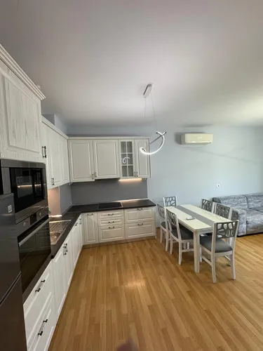 Foto e Apartment me qera Blloku i Ambasadave, Tiranë