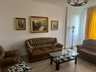 Foto e Apartment me qera Bulevardi i Ri, Tiranë