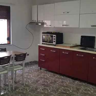Foto e Apartment me qera Sheshi Willson, Tiranë