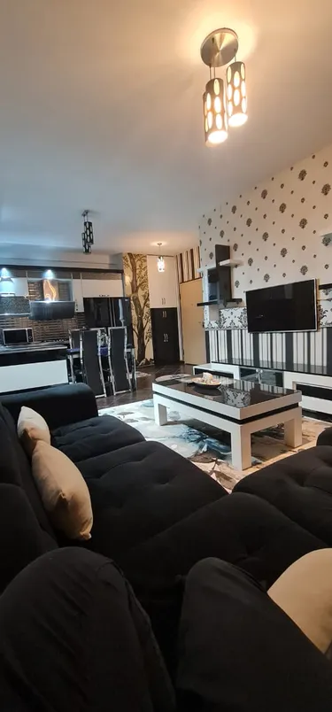 Foto e Apartment me qera Bulevardi i Ri, Qender, Tiranë