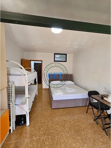 Foto e studio me qera Golem, Durrës