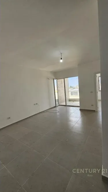 Foto e Apartment në shitje Golem, Bulevardi i Pishave, Durrës